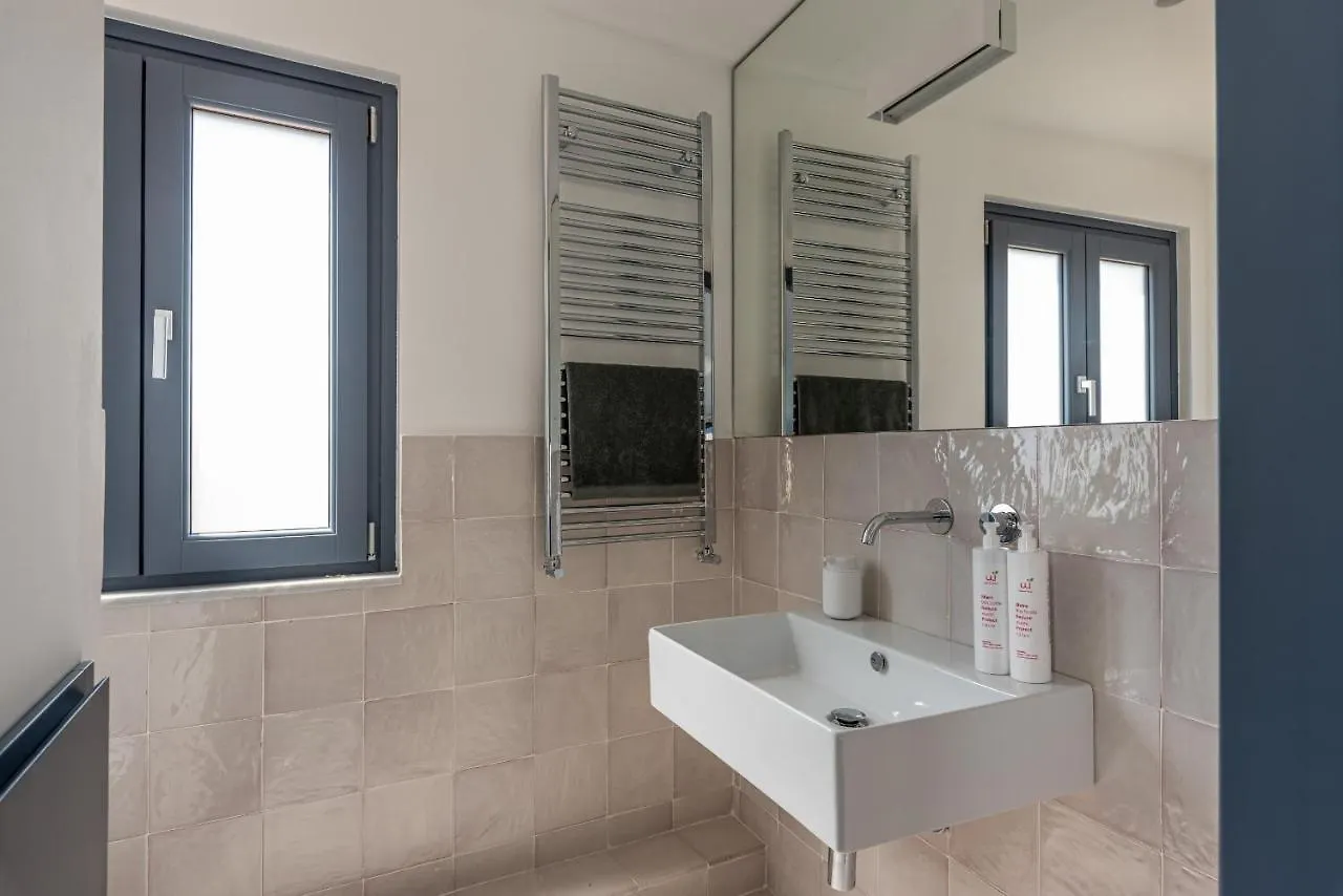 Porta Di Castro Design Apartment With Terrace By Wonderful Italy Palermo